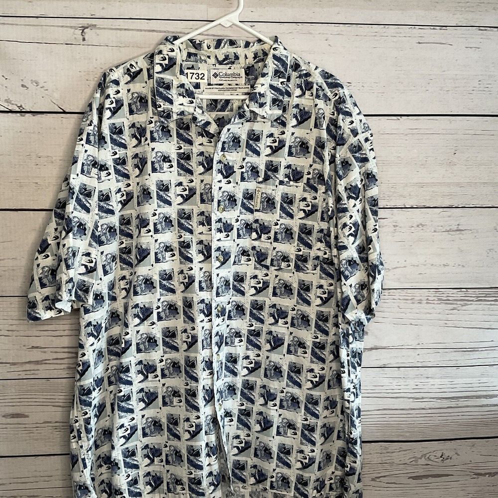 Columbia Sports men’s XXL‎ Casual Button Up Shirt White Blue Size 2XL wave print